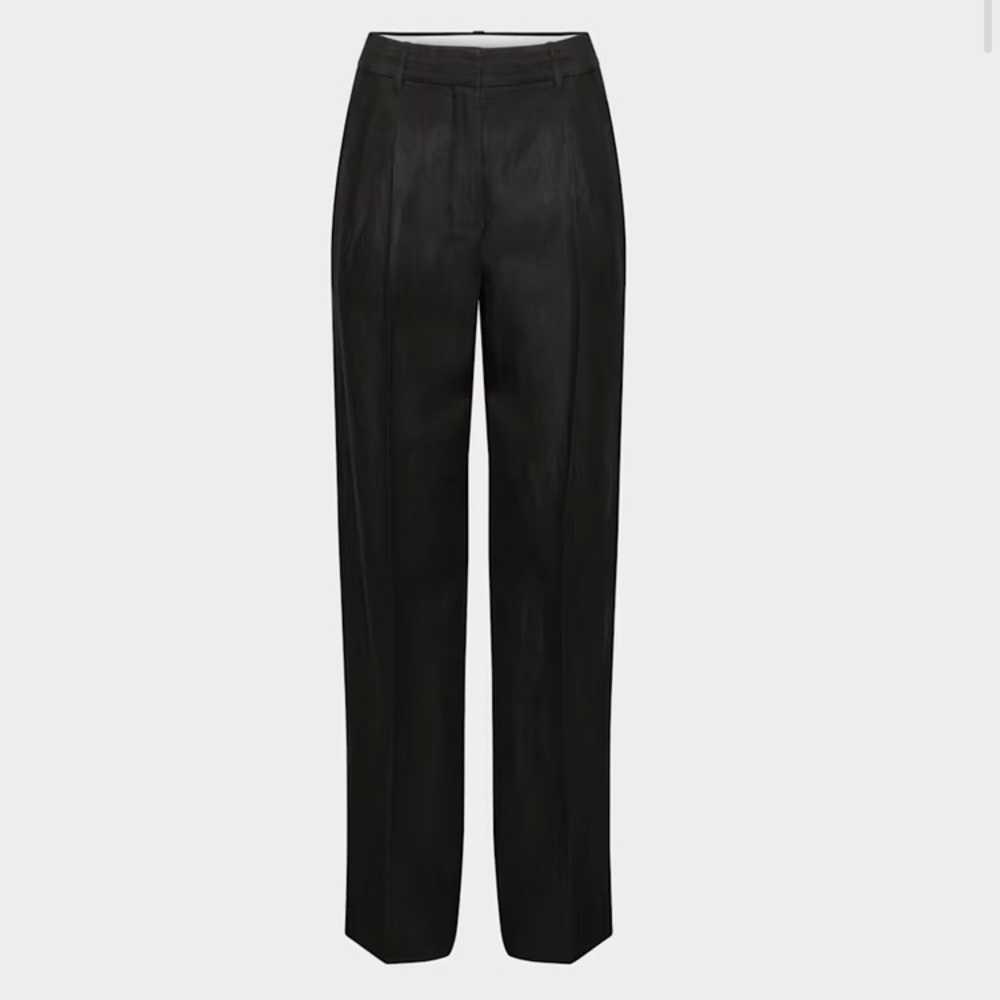 Aritzia Effortless Pant in Cruise Linen
